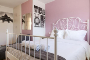 Cozy Studio in Koukaki Athens BY ZAIN